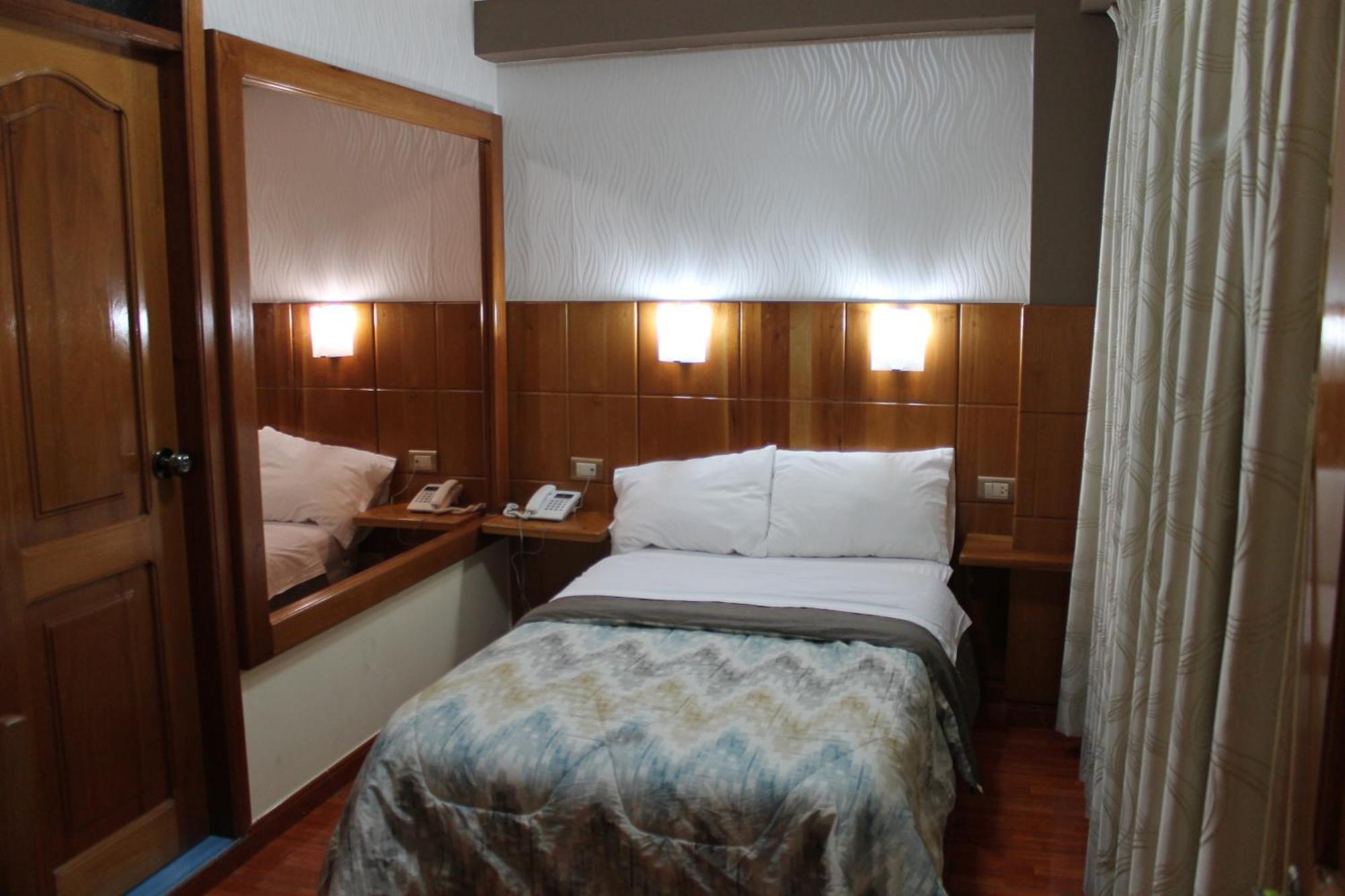 Hotel Venecia Huánuco Quarto foto