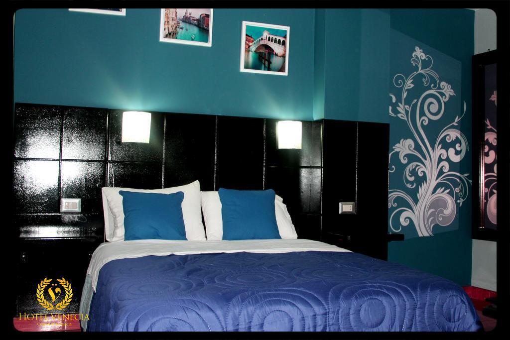 Hotel Venecia Huánuco Quarto foto